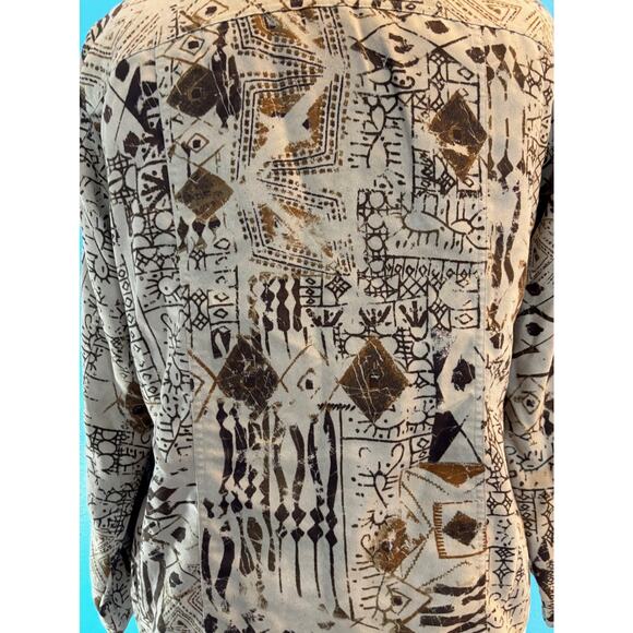 Chico's Short Jacket Soft Faux Suede Feel Petroglyph Graphics 2 Pockets 2 L 12 - Picture 5 of 6